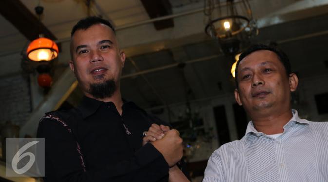 Ahmad Dhani mengaku siap dicalonkan menjadi Gubernur DKI Jakarta. Dhani pun mendapat dukungan dari PKB. [Foto: Herman Zakharia/Liputan6.com]