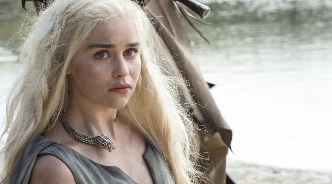 Emilia Clarke sebagai Daenerys Targaryen dalam Game of Thrones  (Macall B. Polay/HBO)