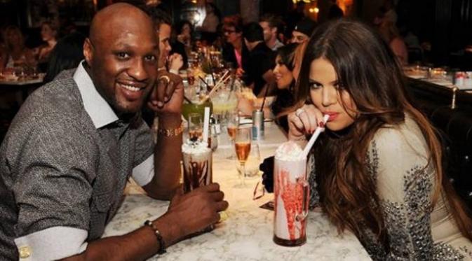 Khloe Kardashian akhirnya memutuskan menghabiskan hari Valentine bersama Lamar Odom.