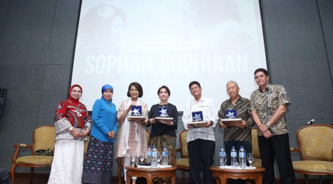 Foto preskon peluncuran Website Sophan Sophiaan (Andy Masela/bintang.com)