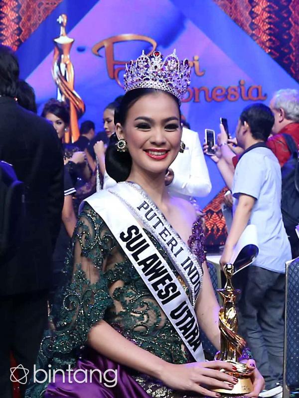 Kezia Roslin meraih gelar Puteri Indonesia 2016 (Nurwahyunan/Bintang.com)