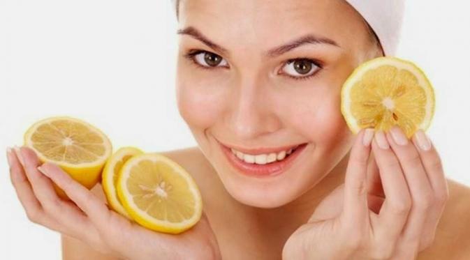 [Bintang] masker dengan lemon (via: istimewa)