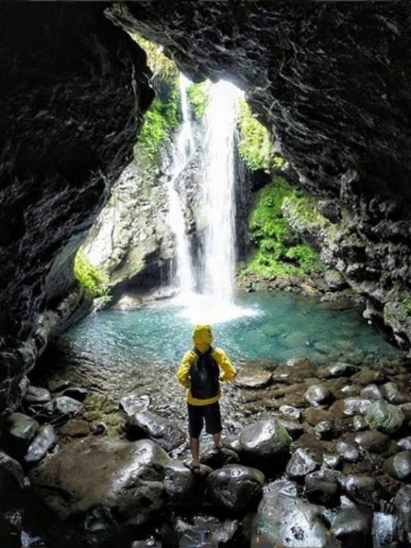 Sendang Bidadari Curug Lawang | (Foto: instagram.com/lovepurwokerto)