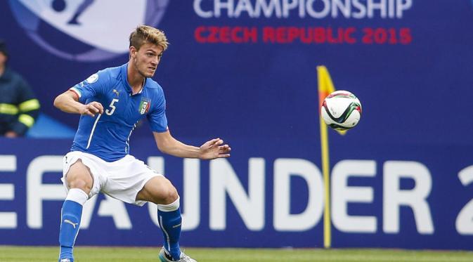 Daniele Rugani saat membela Italia di Piala Eropa U-21 2015 di Republik Ceko. (Weltsport)