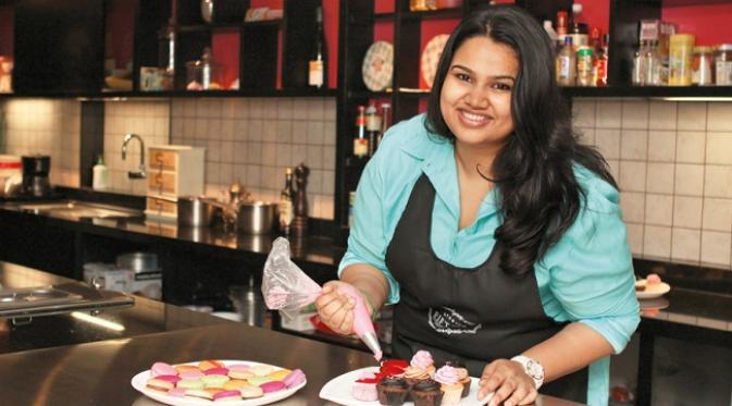 Pooja Dhingra, (29 tahun), Pemilik dan Chef Le15 Patisserie (Sumber. uppercrustindia.com)