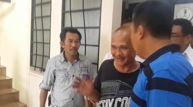 Daeng Azis digiring ke sel Mapolres Jakarta Utara. (Liputan6.com/Moch Harun Syah)
