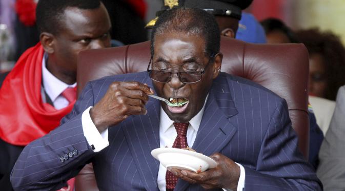 Pesta mewah ulangtahun Presiden Zimbabwe, Robert Mugabe dikecam (Reuters)