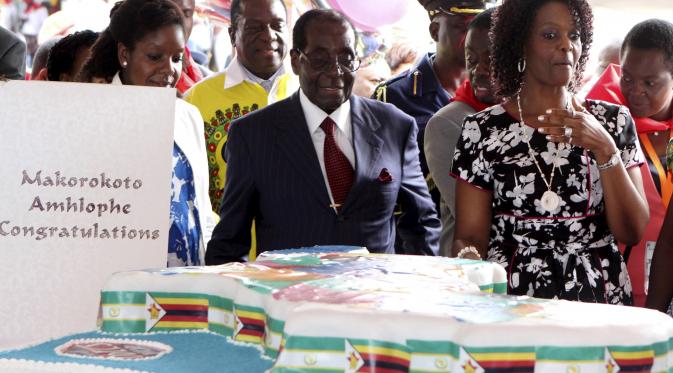 Pesta mewah ulangtahun Presiden Zimbabwe, Robert Mugabe (Reuters)