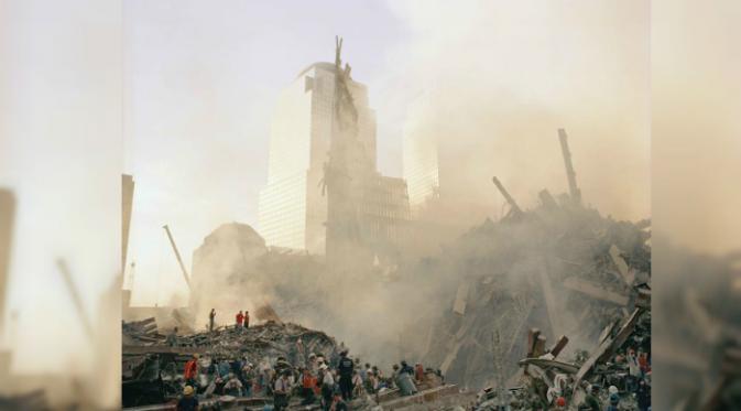 Tercatat 2.753 orang telah tewas setelah Al-Qaeda membajak 2 pesawat komersil ke utara dan selatan menara di New York pada tahun 2001.(Dailystar.co.uk)