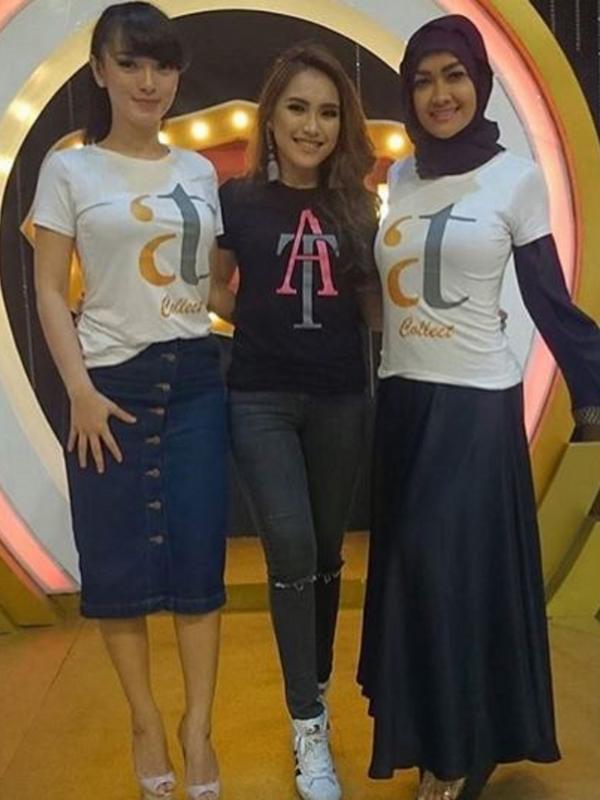 Ayu Ting Ting, Julia Perez, dan Zaskia Gotik (Instagram/@juliaperrezz)