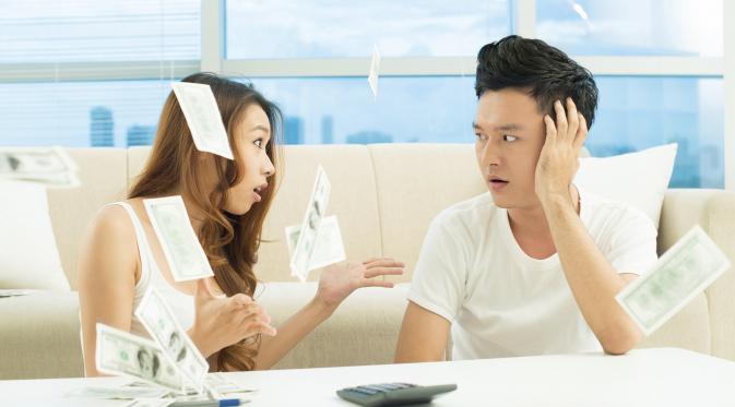 10 Cara Mengatasi Masalah Keuangan dalam Hubungan Cinta. (Foto: valpak.com)