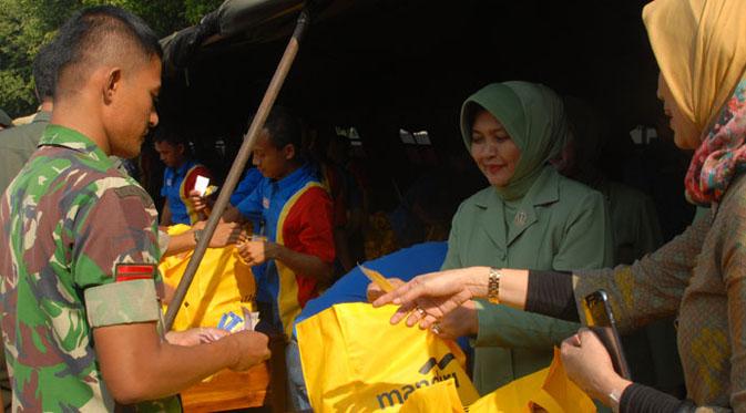 Bazar murah menyediakan berbagai macam kebutuhan bahan pokok