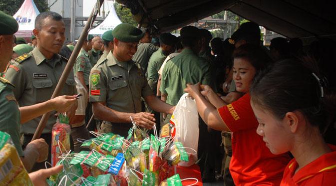 Bazar murah menyediakan berbagai macam kebutuhan bahan pokok