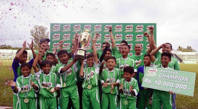 SDN Jaya Giri 1 jadi juara MFC di Bandung (istimewa/Liputan6.com)