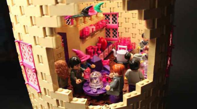 Alice membangun replika kastil Hogwarts dalam novel dan film Harry Potter didedikasikan untuk anaknya. (sumber. Lostateminor.com)