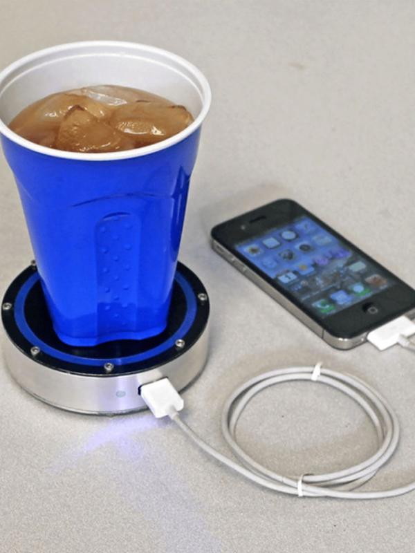 Gelas charger. (Via: kickstarter.com)