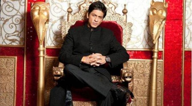 Shah Rukh Khan dikabarkan akan menggandeng Sunny Leone di film barunya. Benarkah itu?