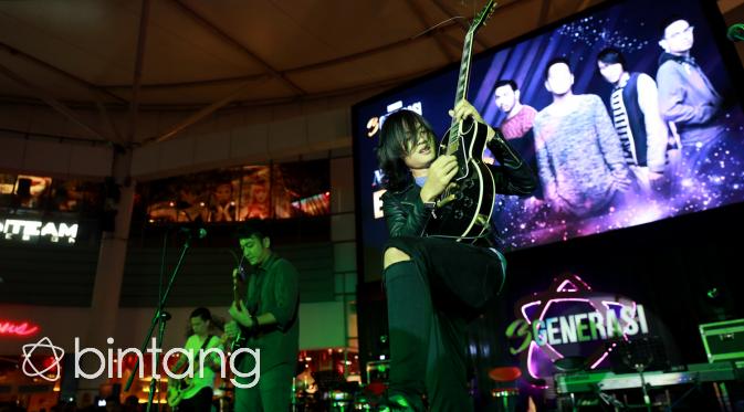 Barris saat tampil di Konser 3 Generasi. (Adrian Putra/Bintang.com)