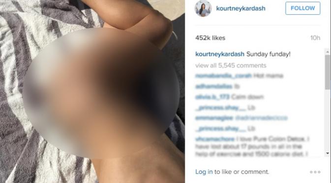 Kourtney Kardashian kembali memamerkan kemolekan tubuhnya melalui akun Instgram. (Instagram)
