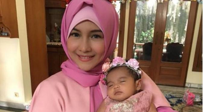 Intan Nuraini gelar akikah anak kedua, Saliha Zayna Anwar [foto: instagram/intan_nuraini23]