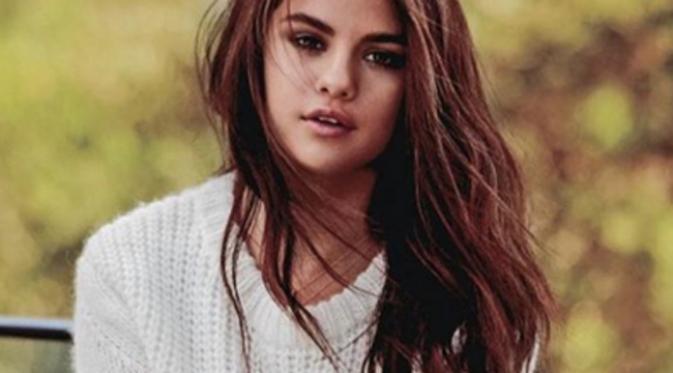 Selena Gomez dikabarkan ingin memberi kesempatan lain kepada mantan kekasihnya, Justin Bieber untuk kembali menjalani hubungan asmara. 