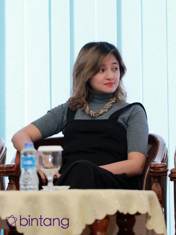 Beberapa hari belakangan ini, publik dikejutkan dengan pemberitaan ayah artis cantik Marshanda, Irwan Yusuf terjaring oleh Suku Dinas Sosial Jakarta Selatan. (Andy Masela/Bintang.com)