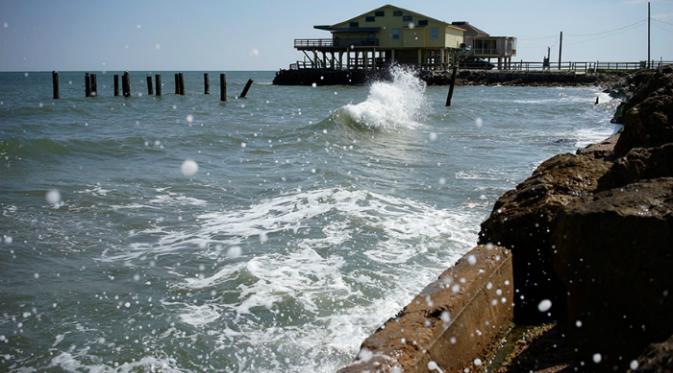 Kenaikan permukaan air laut menjadi ancaman (Foto: Reuters).