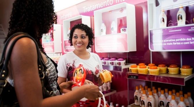 Super Relaxante karya Zicca Assis menjadi produk terkemuka di Brasil (economia.uol.com.br)