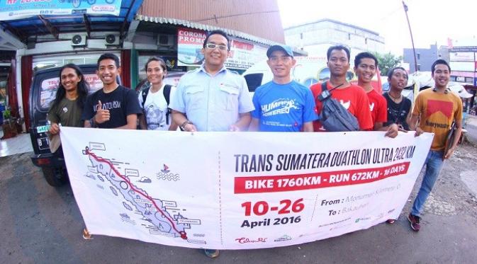 Hendra `Ultraman` akan berlari dan bersepeda dari Aceh hingga Bakauheni dalam TransSumatera Duathlon 2432 km. 