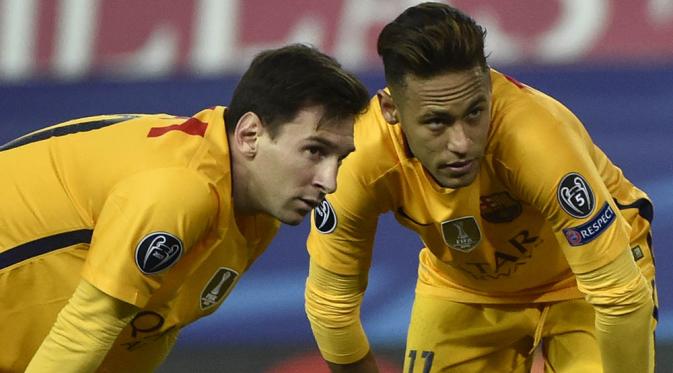 Dua bintang Barcelona, Lionel Messi dan Neymar mulai kelelahan akibat padatnya jadwal pada musim ini. (AFP/Gerard Julien)