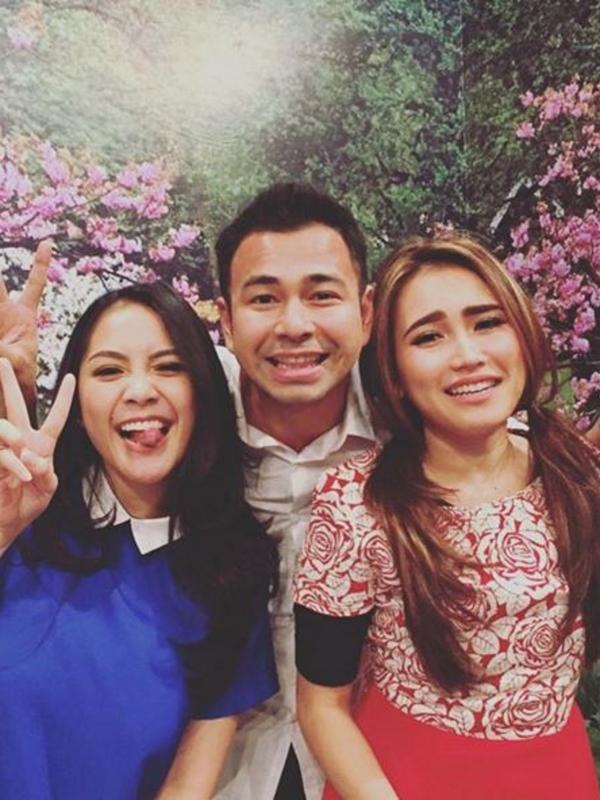 Raffi Ahmad, Ayu Ting Ting, dan Nagita Slavina (via Instagram/@raffinagita1717)