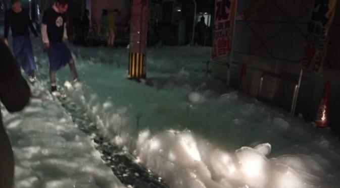 Busa misterius muncul sesaat setelah gempa mengguncang Jepang (Twitter)