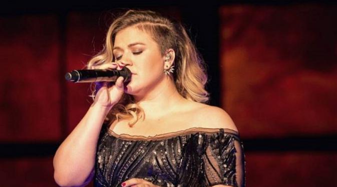 Kelly Clarkson ogah punya anak lagi (via instagram.com)