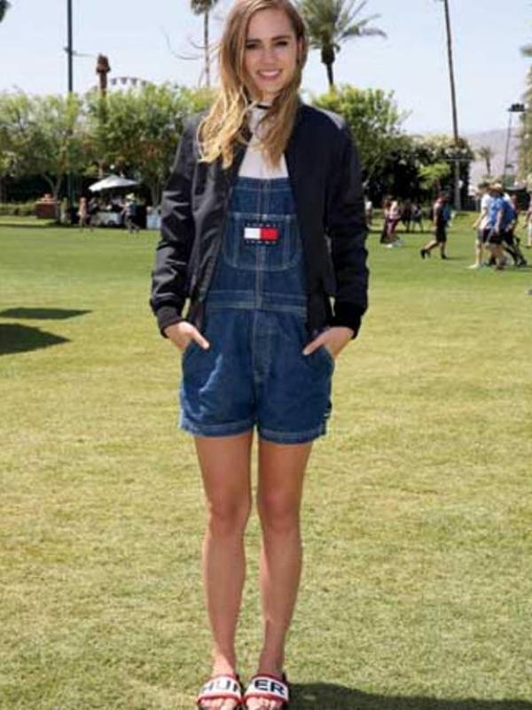 Banyaknya selebriti yang menghadiri festival musik Coachella 2016 dengan menunjukkan style terbaiknya. (via: boldsky.com)