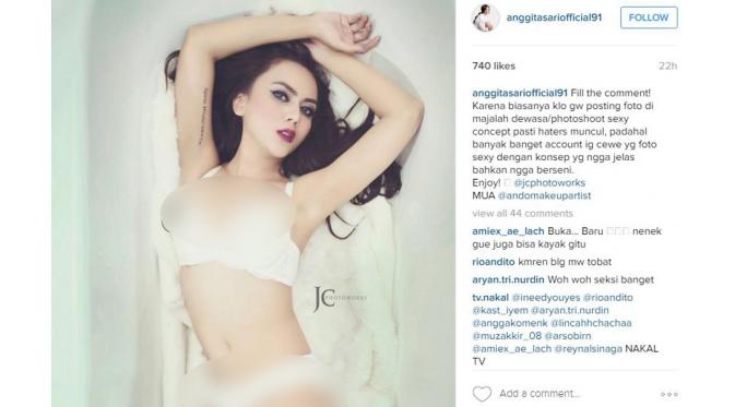 Anggita Sari Tantang Haters dengan Pajang Foto Seksi [foto:instagram/anggitasariofficial91]