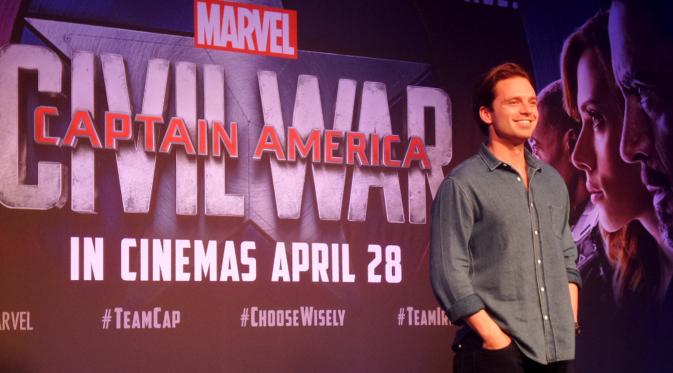 Main di Captain America: Civil War, Sebastian Stan mengaku bersenang-senang dengan perannya.