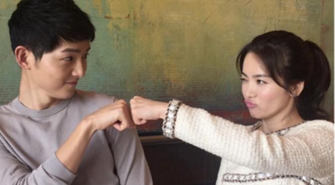 Penonton masih belum bisa `move on` dari Descendants of the Sun, berharap Song Joong Ki dan Song Hye Kyo menikah.