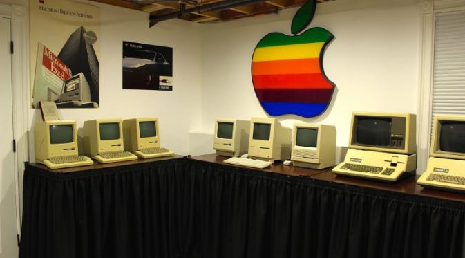 Koleksi komputer di Museum Apple milik Alex Jason, remaja 15 tahun asal Maine Amerika Serikat. (Sumber: Cult of Mac).