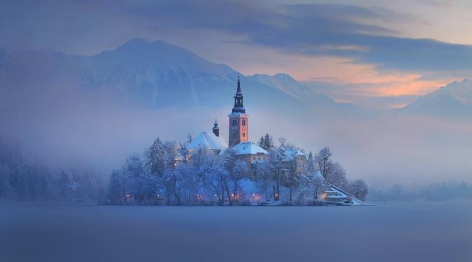 Kota Bled, Slovenia (sumber: travel-slovenia.com)