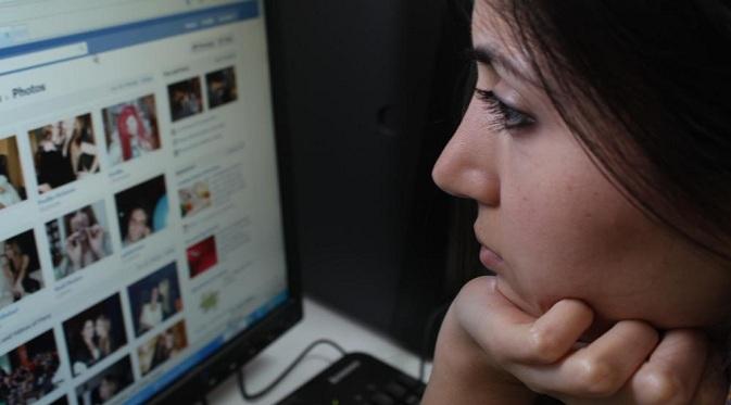 Konten yang dimuat di media sosial rupanya menjadi pemicu emosi pengguna. Bagaimana hal ini bisa terjadi?