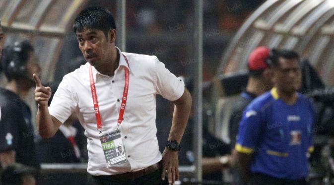 Nilmaizar, kenangan pahit kala bersua Jafri Sastra di final Piala Jenderal Sudirman. (Bola.com/Nicklas Hanoatubun)