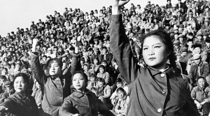 Revolusi Kebudayaan China (sumber:www.newyorkercom)