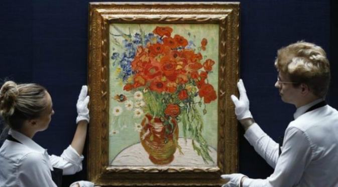 Lukisan karya Van Gogh, Vase With Daisies and Poppies (Reuters).