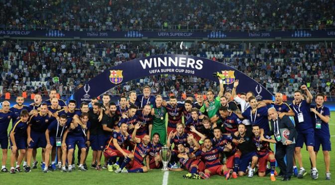 Barcelona saat menjadi meraih gelar juara Piala Super Eropa 2015. (UEFA)