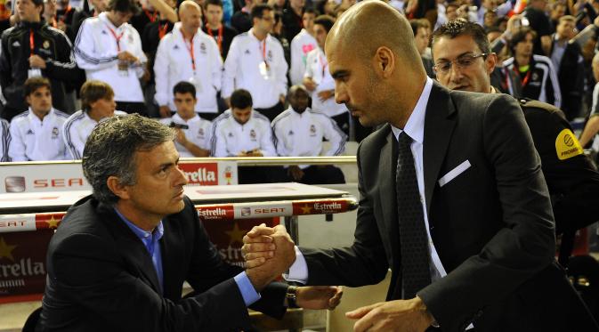 Jabat tangan Mourinho dan Guardiola