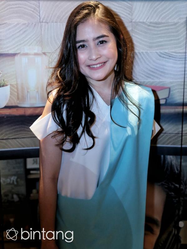 Prilly Latuconsina bakal berkolaborasi dengan Sheryl Sheinafia di HUT SCTV ke-26 (Adrian Putra/Bintang.com)