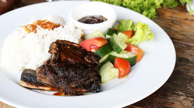Indonesian Ribs with Sweet Sauce