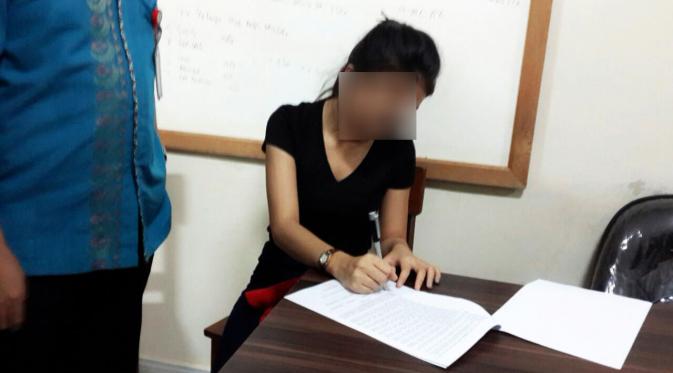 Menurut Polda Gorontalo, gadis Manado berinisial STC akhirnya menyatakan dirinya tidak mengalami pemerkosaan. (Liputan6.com/Aldiansyah Mochammad Fachrurrozy) 
