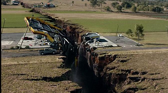 Bencana alam kerap kali dipicu oleh tindakan manusia yang merusak bumi. (sumber: Daily Mail)