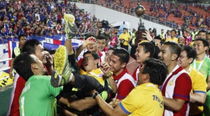 Thailand, juara bertahan Piala AFF, yang masih jadi kandidat terkuat merebut gelar juara Piala AFF tahun ini. (Bola.com/Bangkok Post)